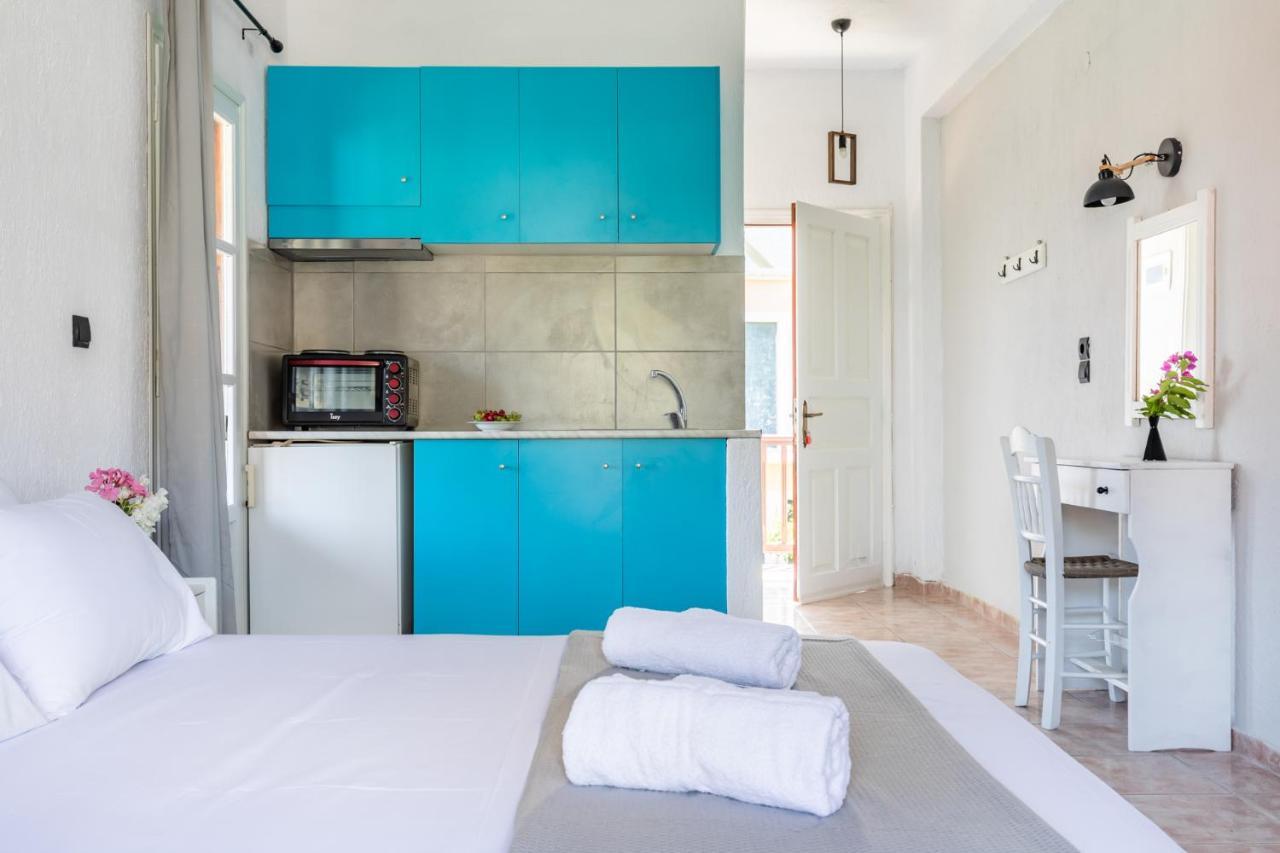 Konstantina Studios Skopelos stad Exteriör bild
